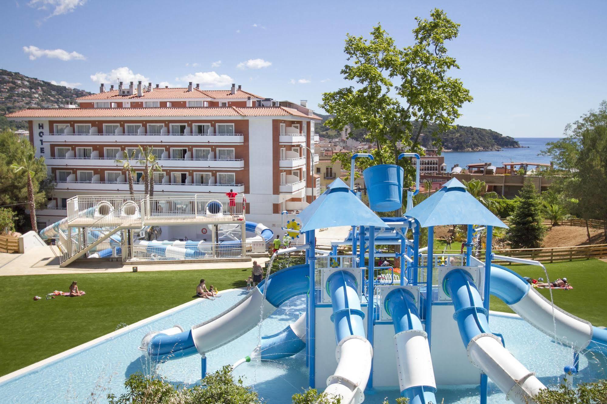 Hotel Garbi Park & Aquasplash 滨海略雷特 外观 照片